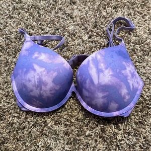 Basically bran new VS bra